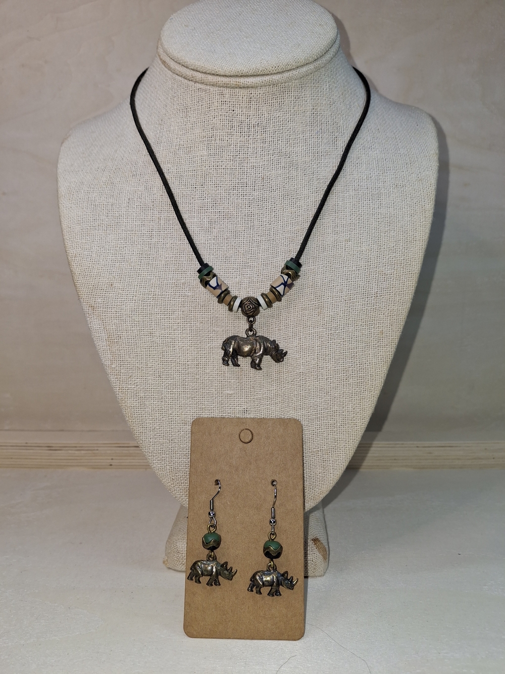 Boho Silver Rhino Pendant Necklace and Earring Set - Black & Green